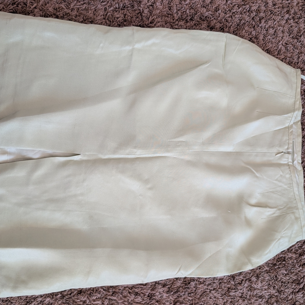 Luxury Tahari 100% Silk Elegant Women's Green Skirt Suit Set Size 4 - Picture 11 of 11